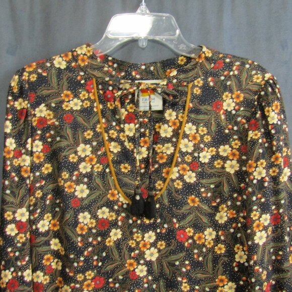 Farm Rio Anthropologie Sayen Floral Peasant Top Women S Black Gold V Neck Tassel - Picture 2 of 11